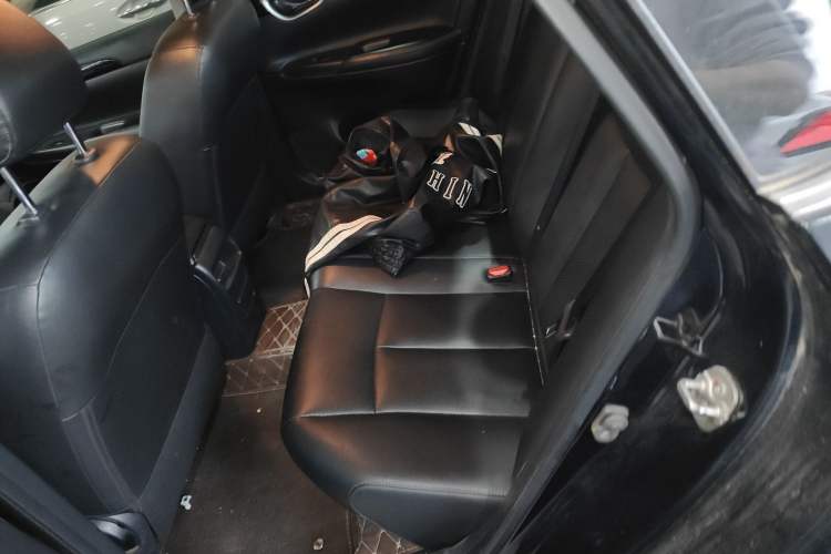 Used Nissan Sylphy 2019 Classic 1.6 XL Manual Luxury Edition Left Rear Seat