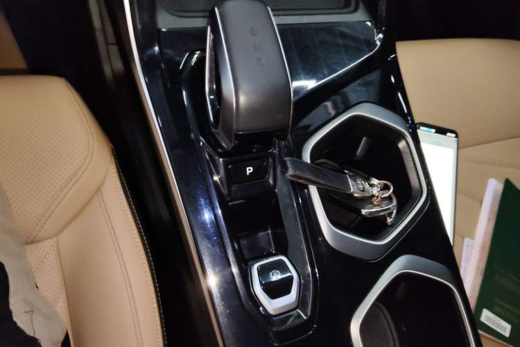 Used Geely Auto FX11 2023 1.5TD DCT Prestige Edition Gear Lever