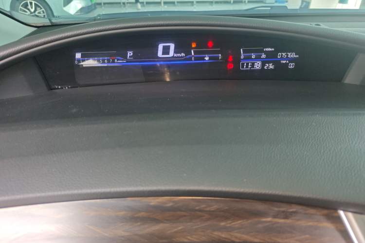 Used Honda Jade 2017 1.8L automatic Comfort version 5 seats