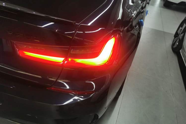 Used BMW 3 Series 2021 Second Facelift 320Li M Sport Package Right Rear Taillight