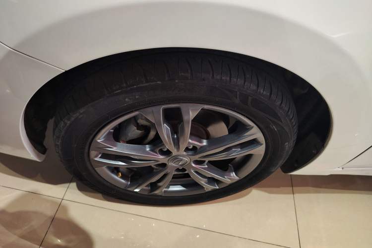 Used Changan Eado DT 2019 1.6L Manual Comfort Model China VI Standard