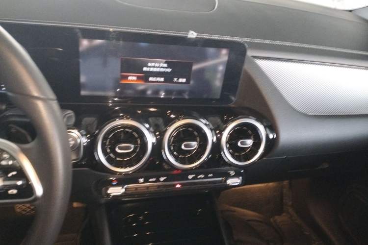 Used Mercedes-Benz GLA 2023 Facelifted GLA 200
