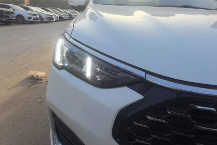 Used Ford Escort 2021 1.5L Automatic Diamond Edition Right Front Headlight