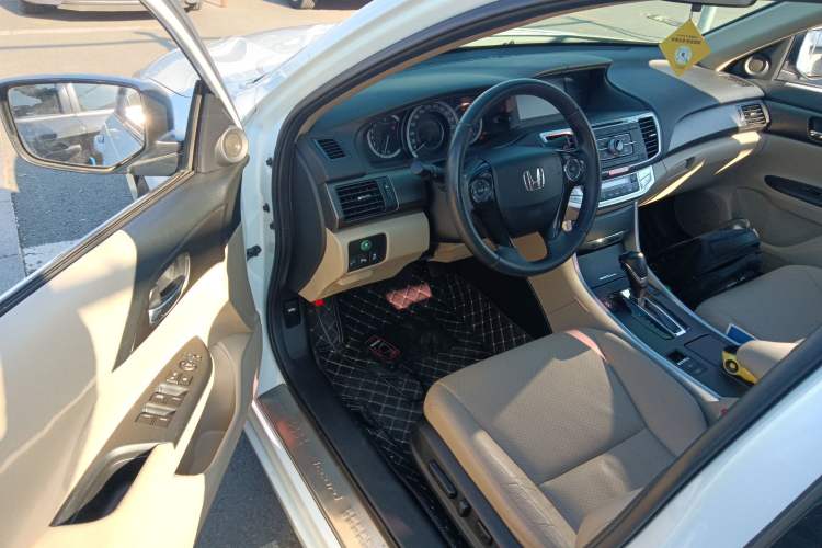 Used Honda Accord 2014 2.0L EX Luxury Edition