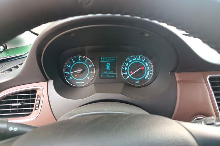 Used JAC Group Refine M5 2016 2.0T Gasoline Automatic Business Edition Instrument Cluster