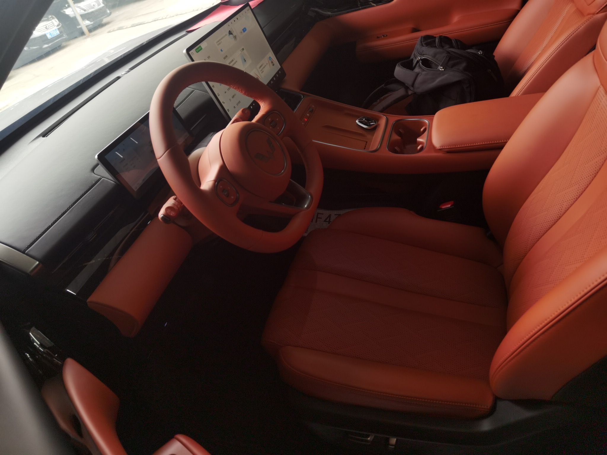 Переднее сиденье в автомобиле