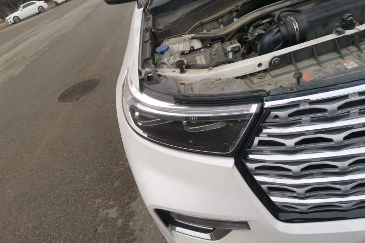 Used Ford Explorer 2020 EcoBoost 285 4x4 Titanium Edition 6 Seats
