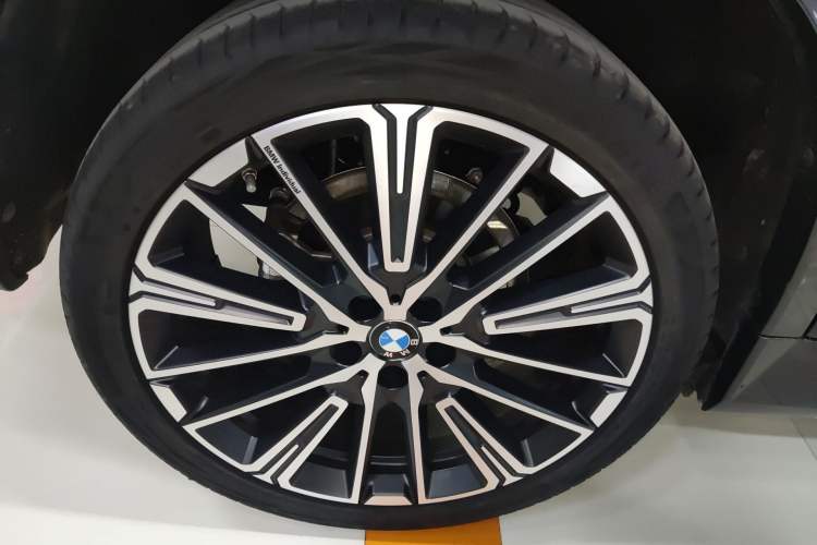 Used BMW X1 2024 xDrive25Li X Design Package
