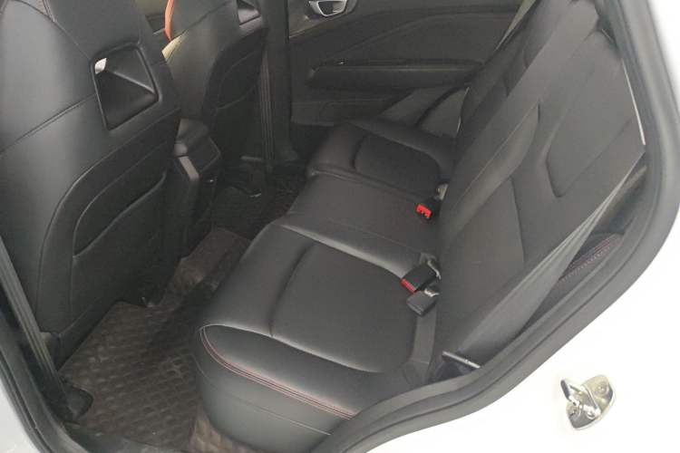 Used Wuling Alvez 2022 1.5T CVT Trendy & Cool Edition