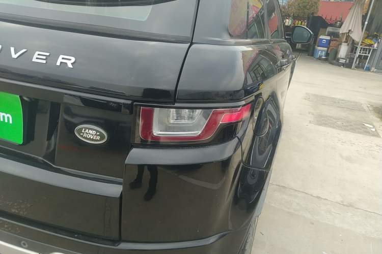 Used Land Rover Range Evoque 2018 240 PS SE DYNAMIC Smart Edition
