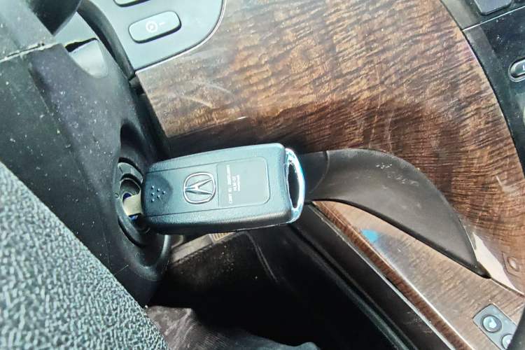 Used Acura MDX 2010 3.7 Comfort Edition