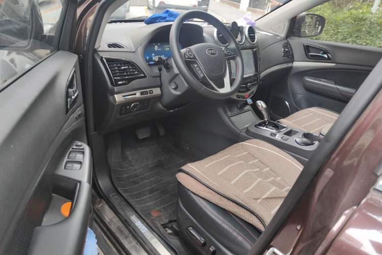 Used BYD S7 2015 2.0T Automatic Flagship Edition