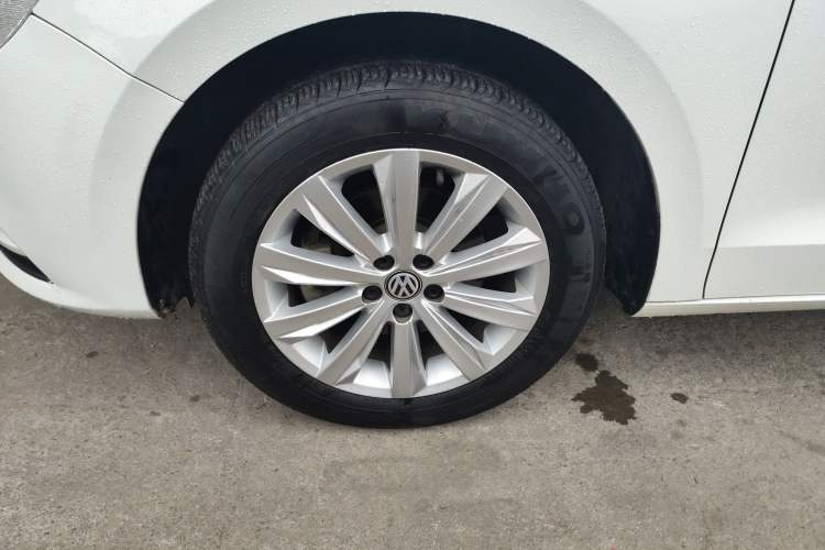 Used Volkswagen Bora 2019 Bora·Legend 1.5L Automatic Fashion Edition China V Standard Left Front Wheel Hub