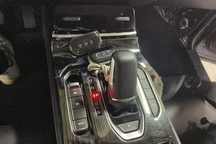 Used Wuling Victory 2022 280T 1.5T CVT Flagship Edition Gear Lever