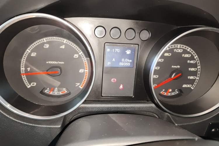 Used BAIC Off-Road BJ40 2016 40L 2.3T Automatic All-Wheel Drive Premium Edition
