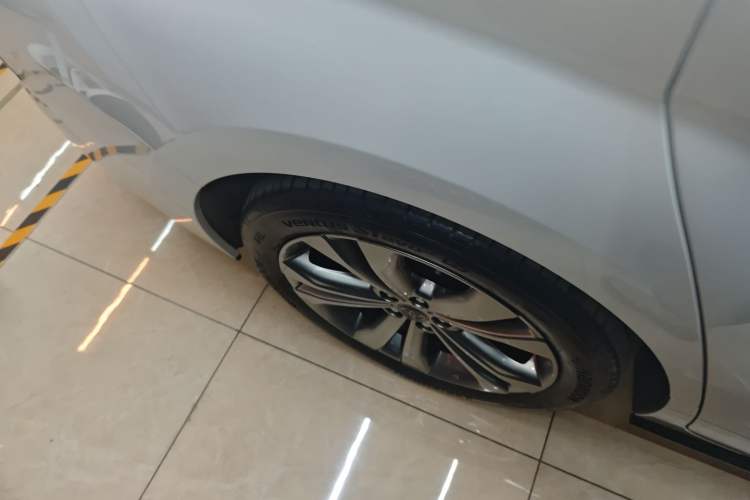 Used Toyota Sienna 2021 2.5L Hybrid Platinum Edition