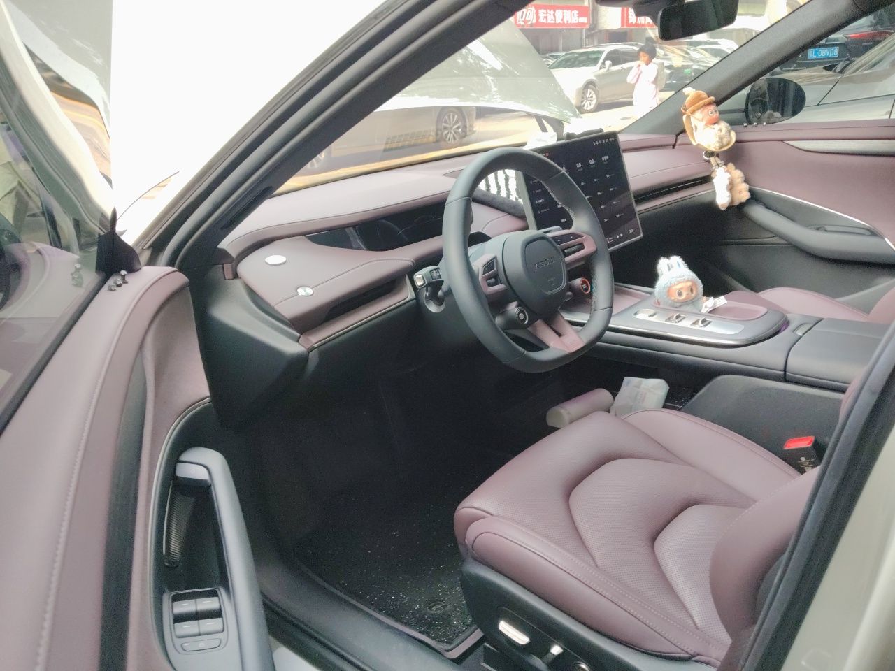 Xiaomi Auto SU7 2024 Rear-Drive Long-Range Intelligent Driving Version — снимка 16