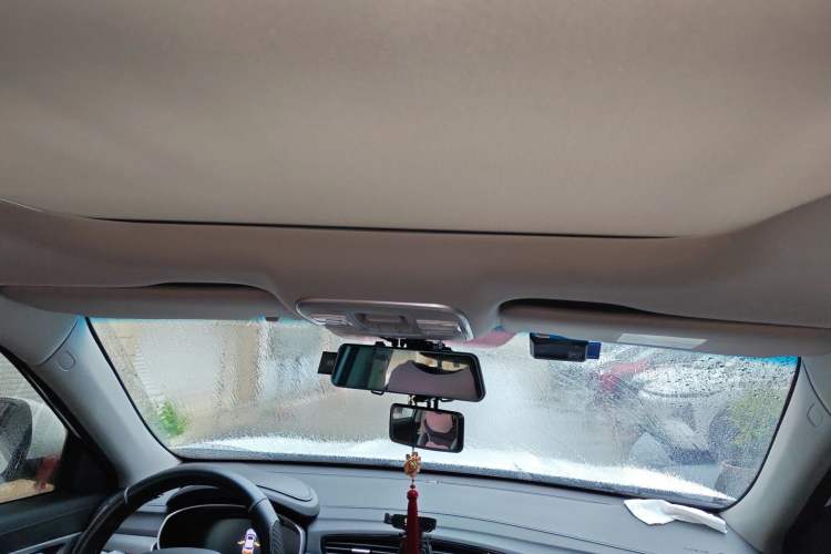 Used Geely Auto Emgrand X7 Sport 2022 1.8TD DCT Zhiya Trim Headliner