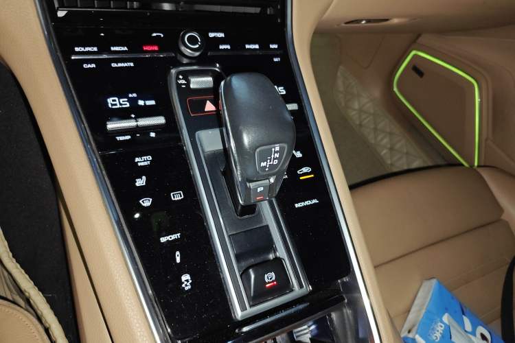 Used Porsche Panamera 2017 Panamera Executive Long Wheelbase 3.0T
