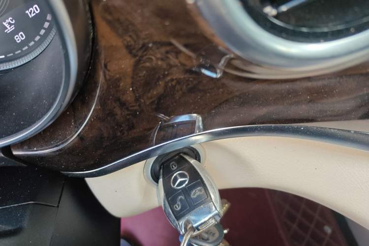 Used Mercedes-Benz V-Class 2018 V 260 L Prestige Extended Version China VI