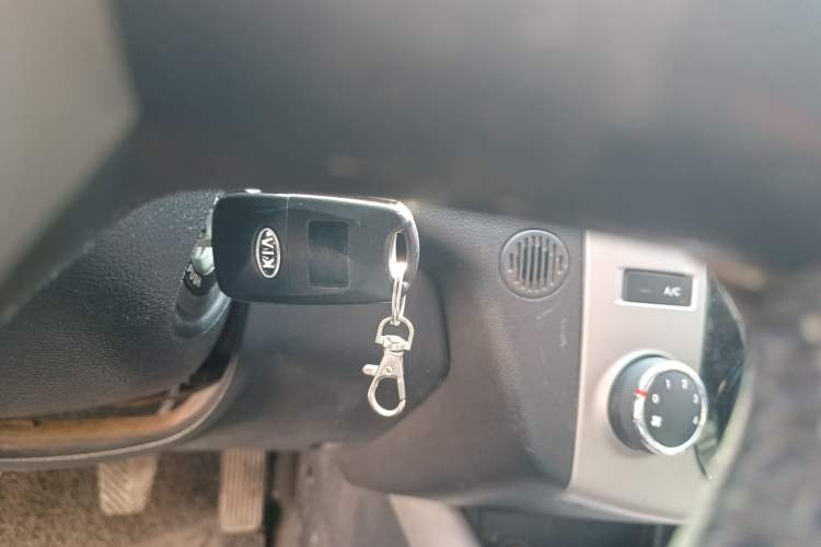 Used Kia Forte 2014 1.6L MT GL
