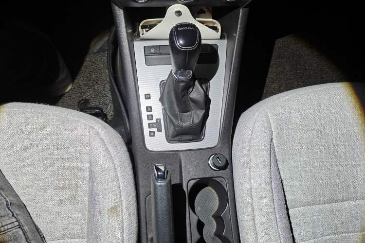 Used Skoda Octavia 2017 1.6L Automatic Chuanxing Edition