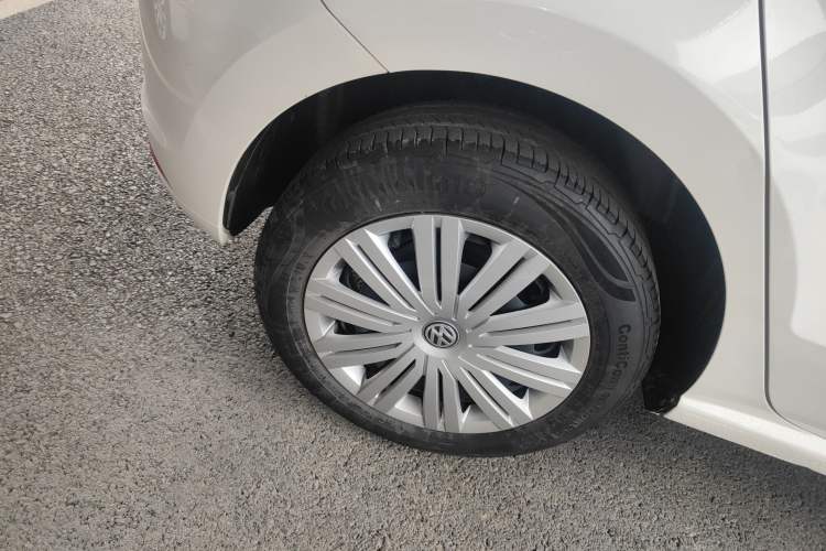 Used Volkswagen Polo 2016 1.6L Automatic Comfort Model