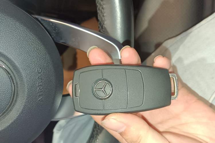 Used Mercedes-Benz C-Class 2019 C 260 Coupe Vehicle Key