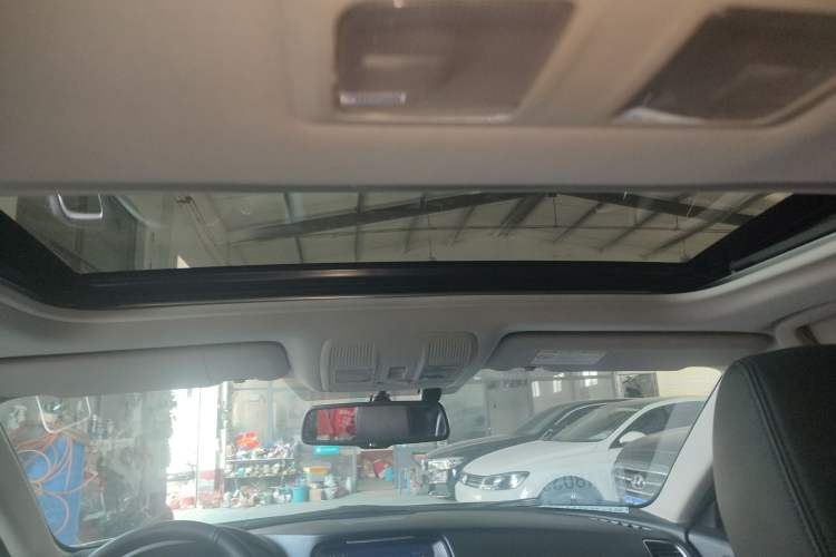 Used Mazda Atenza 2015 2.0L Blue Sky Luxury Edition
