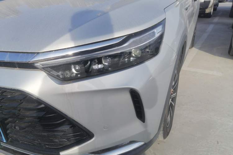 Used BAIC Beijing X7 2022 1.5TD DCT Trendy Edition
