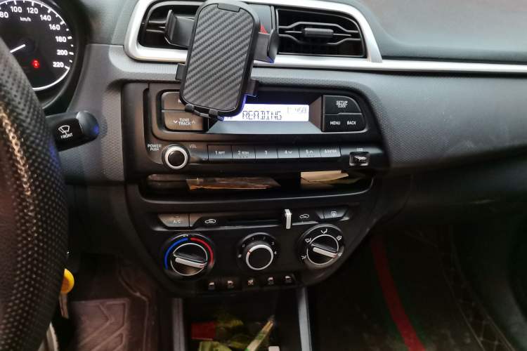 Used Hyundai Verna (older generation) 2020 1.4L Manual GL Refreshed Edition