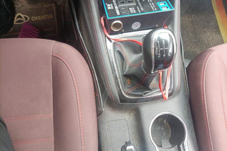 Used CHANGAN OSHAN A800 2017 1.6L Manual Comfort Model Gear Lever