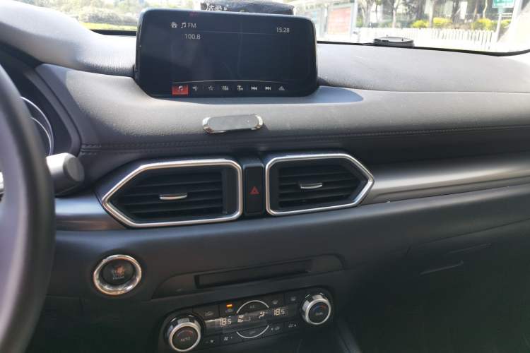 Used Mazda CX-5 2020 2.0L Automatic Two-Wheel Drive Smart Version
