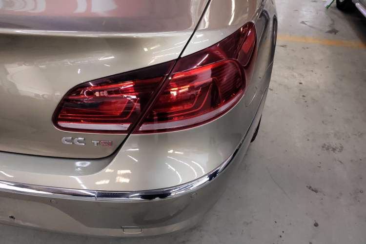 Used Volkswagen FAW-Volkswagen CC 2016 1.8TSI Prestige Model