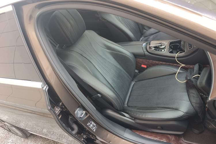 Used Mercedes-Benz E-Class 2016 E 300 L Luxury Model