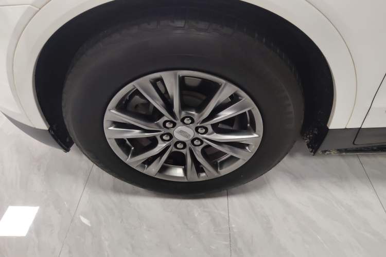 Used Cadillac XT5 2020 28T Luxury Version