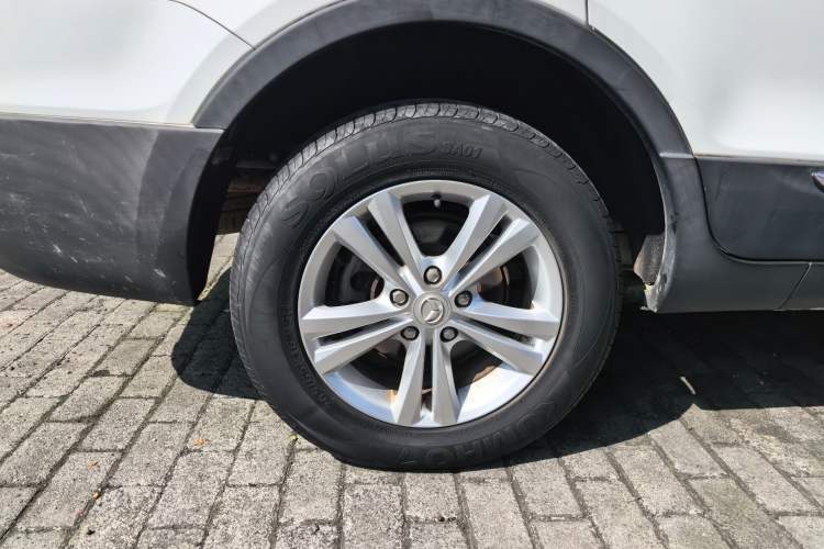 Used HYOSOW S3 2015 1.5L Luxury Model China V Standard Right Rear Wheel Hub