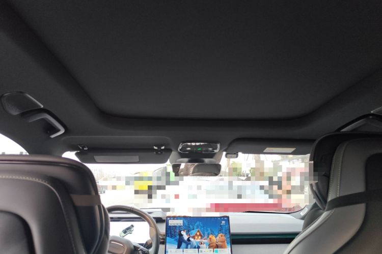 Used Lynk & Co 08 EM-P 2023 120km Long-Range Halo
