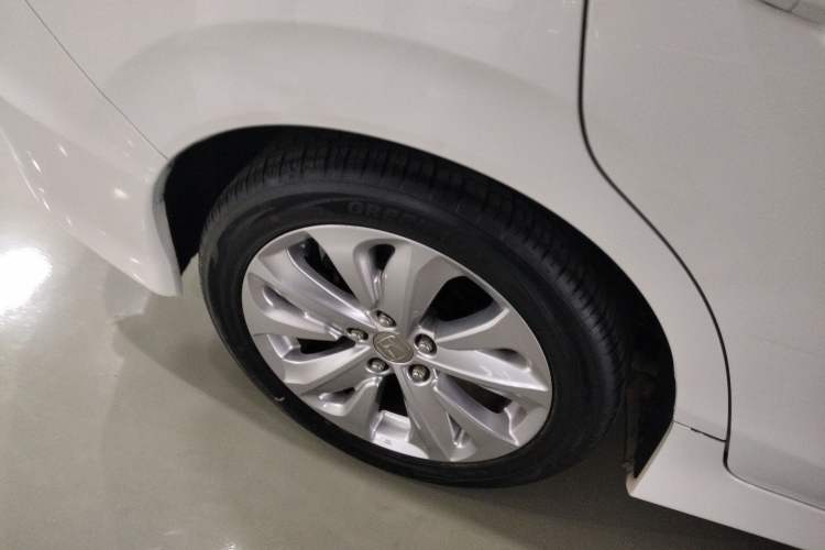 Used Honda Jade 2017 1.8L automatic Comfort version 5 seats