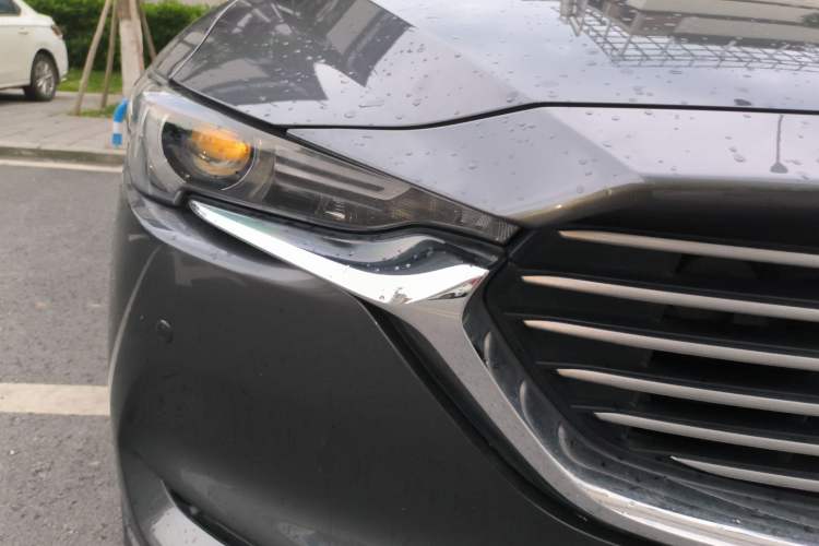 Used Mazda CX-8 2019 2.5L Two-Wheel Drive Luxury Version Right Front Headlight