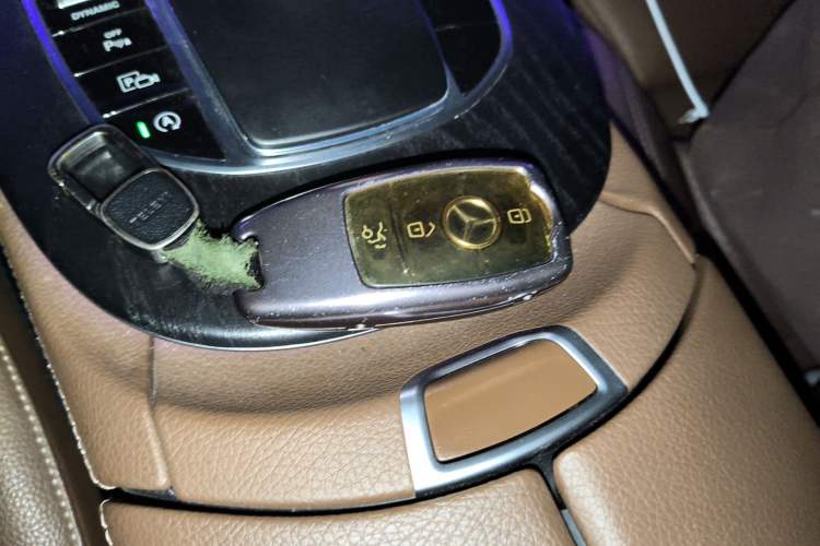 Used Mercedes-Benz E-Class 2018 Facelift E 200 L Sport Edition
