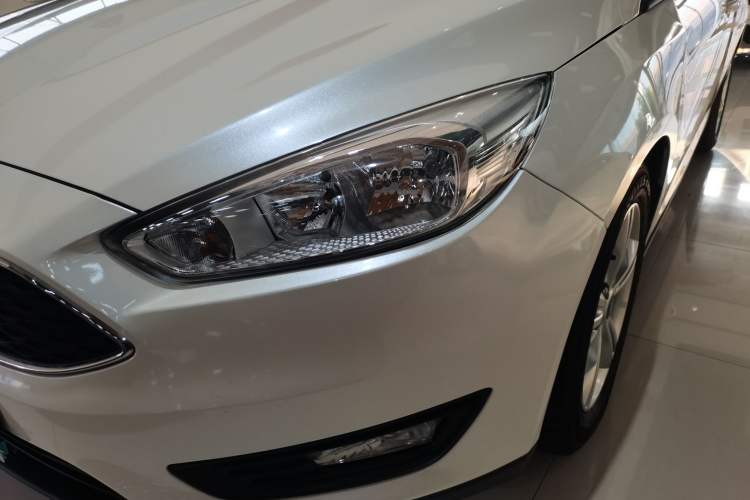 Used Ford Focus 2015 Hatchback 1.6L Automatic Comfort Model