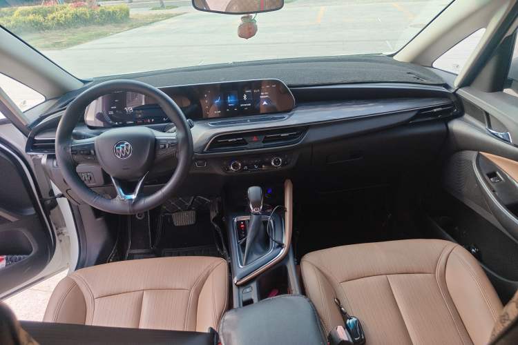 Used Buick GL6 2021 323T Mild Hybrid Connect Luxury Model
