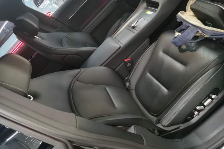 Used Avatr 12 2025 Ultra Extended-Range Edition
