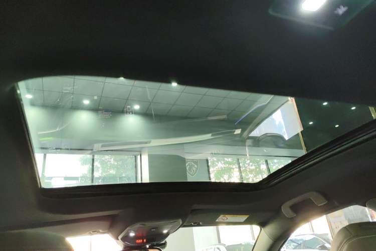 Used Peugeot 408X 2023 Boundary-Free Edition Headliner