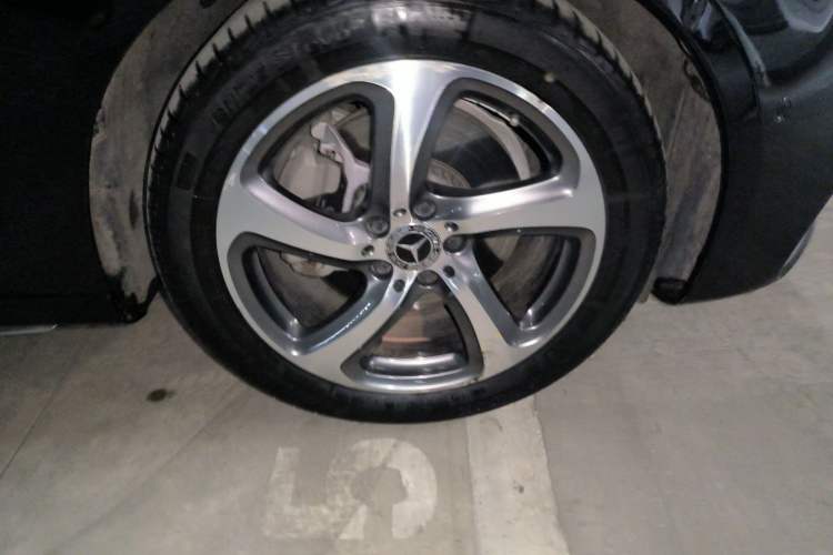 Used Mercedes-Benz E-Class 2019 E 200 L Sport 4MATIC
