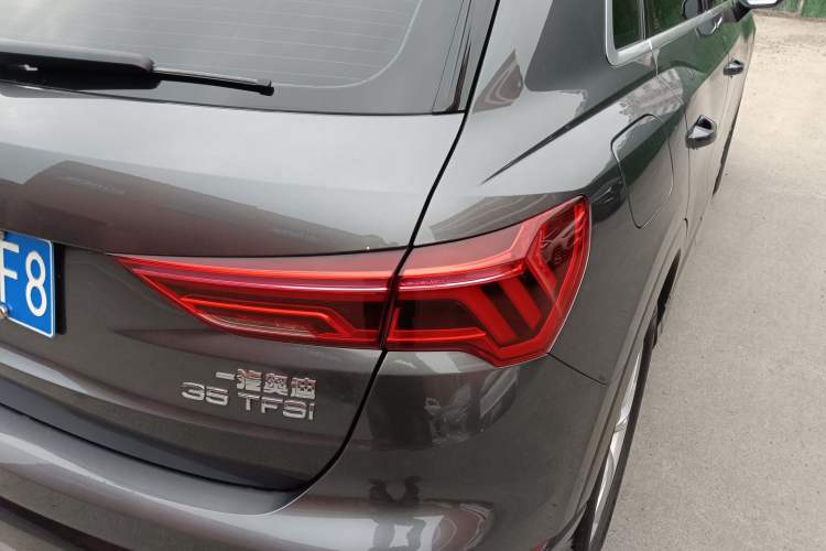 Used Audi Q3 2022 35 TFSI Fashionable and Elegant Model Exterior 3