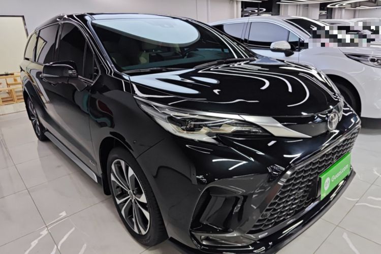 Used Toyota Granvia 2024 2.5L Hybrid Prestige ULTRA Edition
