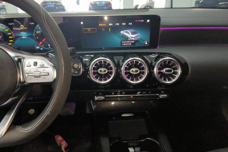 Used Mercedes-Benz A-Class 2020 Restyled A 200 L Sport Sedan Fashion Version
