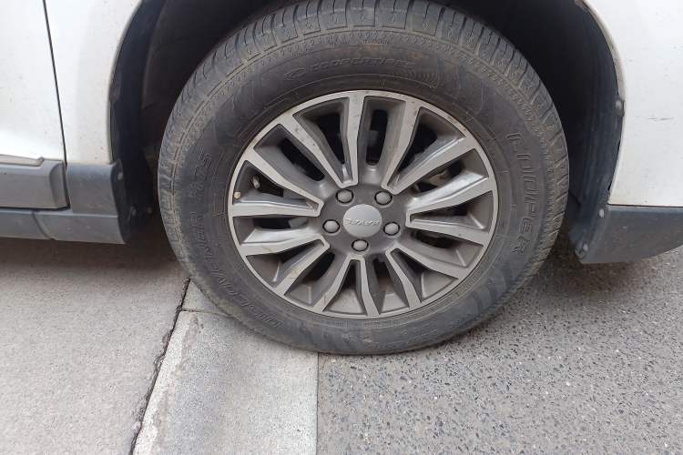 Used Haval H6 2021 Sport Edition 1.5T Automatic Elite Smart Connectivity Model with Hexagonal Grille